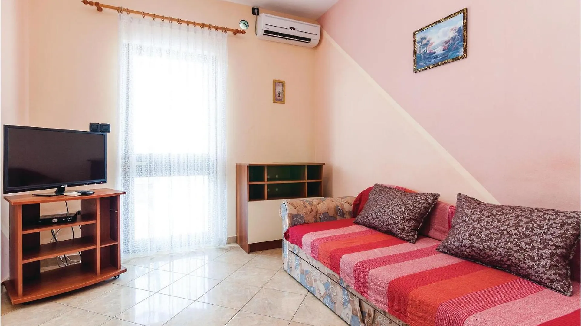 Amazing Apartment In Posedarje With Kitchen